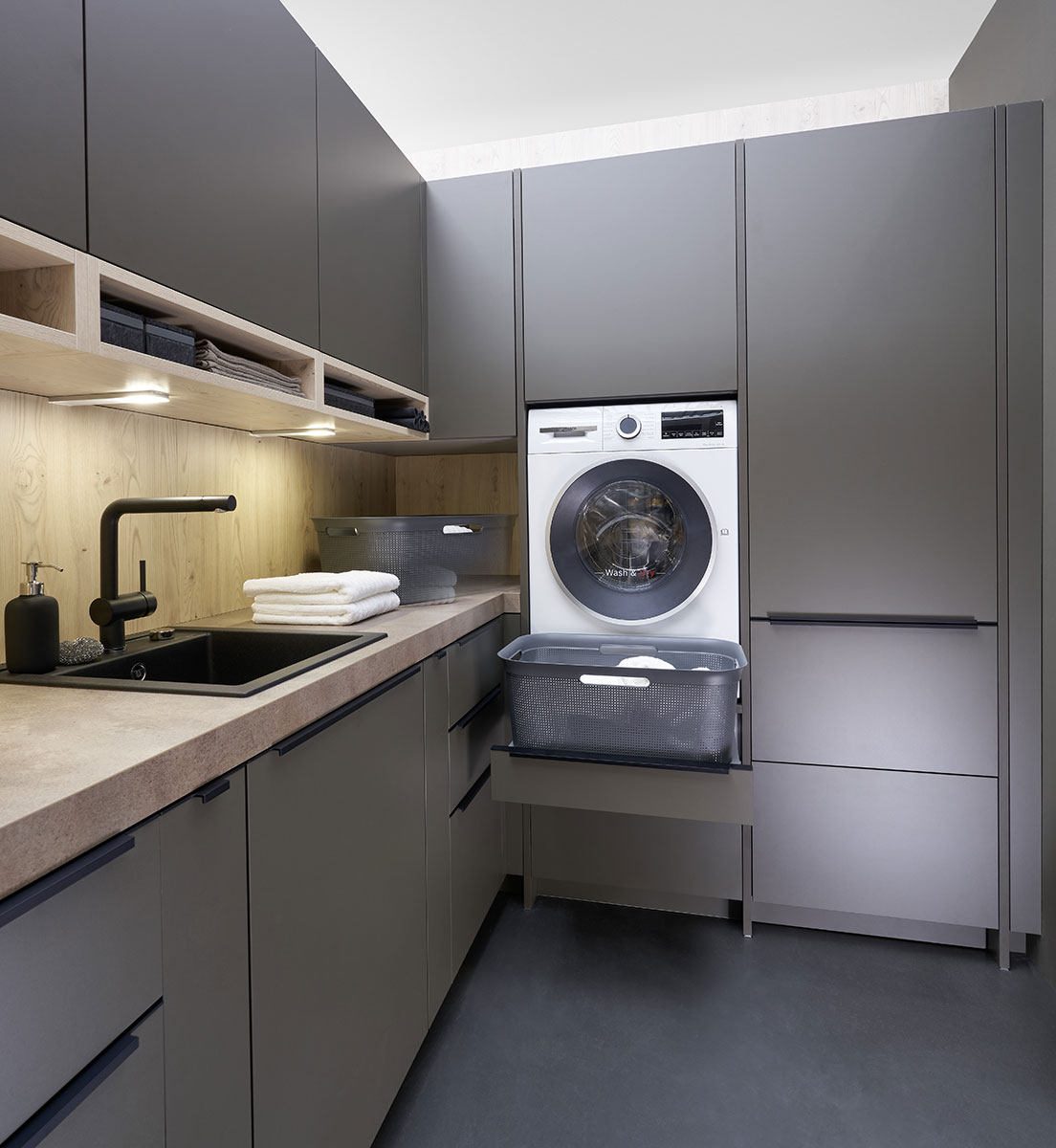 2021_RAT_Website_kuechen_appartement_HWR_content_2_slide02