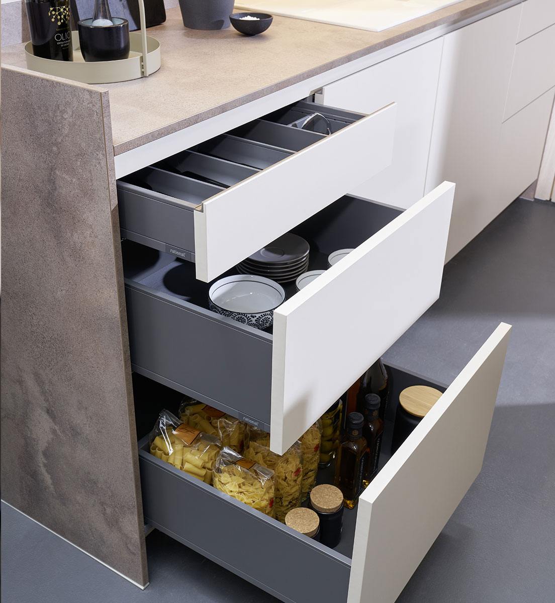 2021_RAT_Website_kuechen_appartement_content_7_slide03