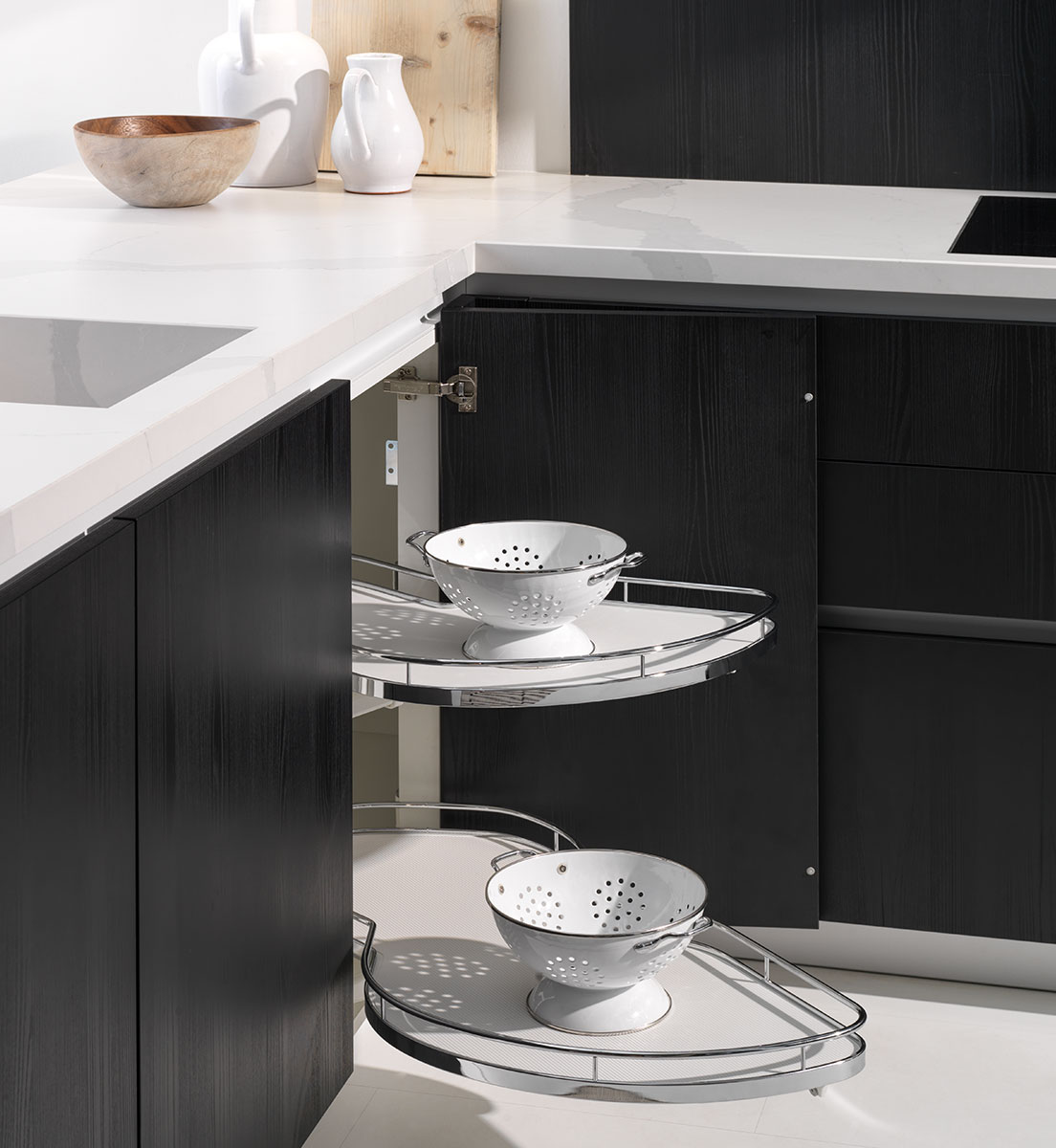 RAT_Website_Kuechen_Welten_uno_blackwood_02_Hochformat_Slider_02